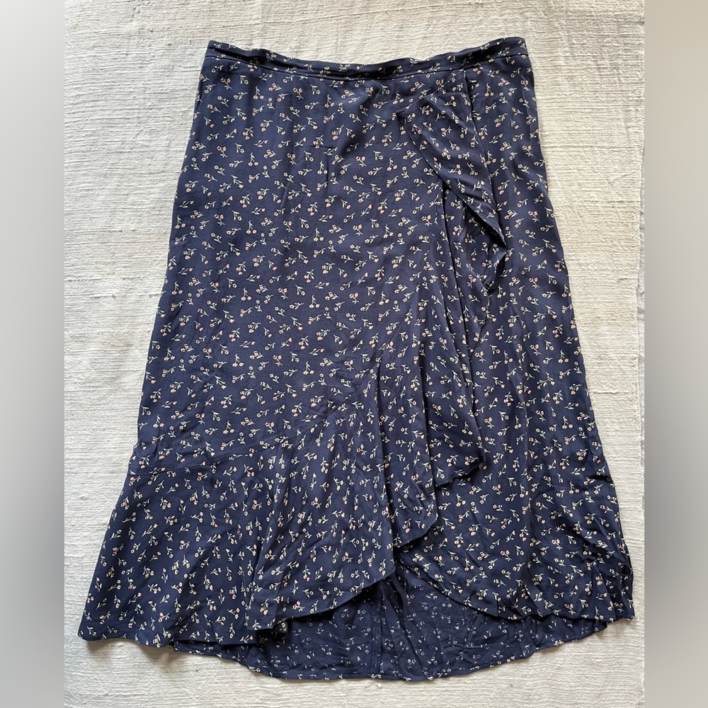 MADEWELL// Ruffle-Wrap Midi Skirt with Spring Fling